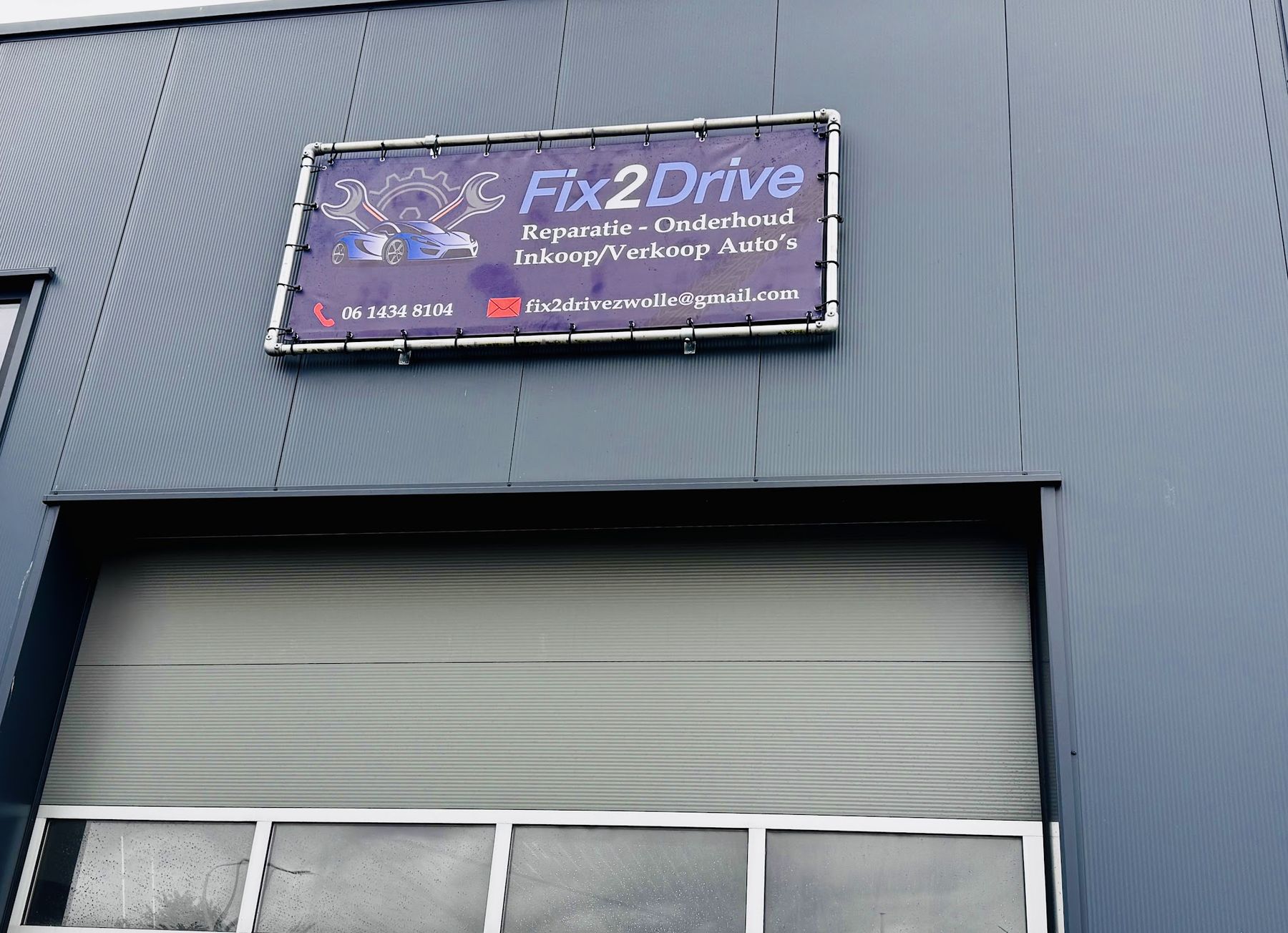 Het spandoek van Fix2Drive: reparatie, onderhoud, inkoop en verkoop van auto's